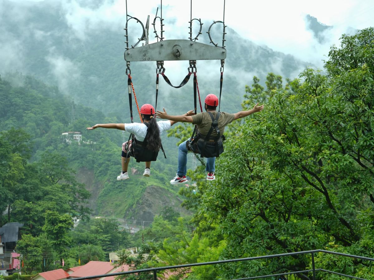Giant Swing (Double Person) — photo 12