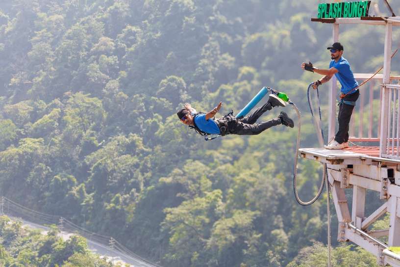 Thrill Combo 5 – Reverse Bungee + Bungee Jump — photo 4