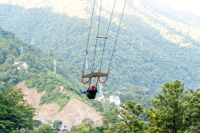 Giant Swing (Double Person) — photo 1
